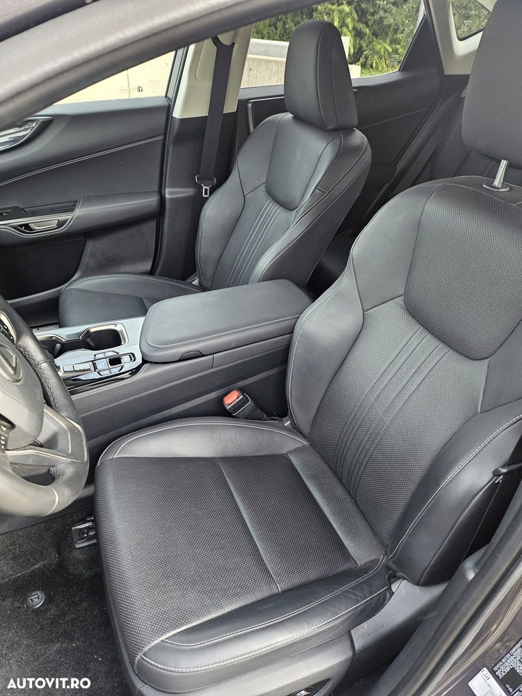 Lexus Seria NX - 10