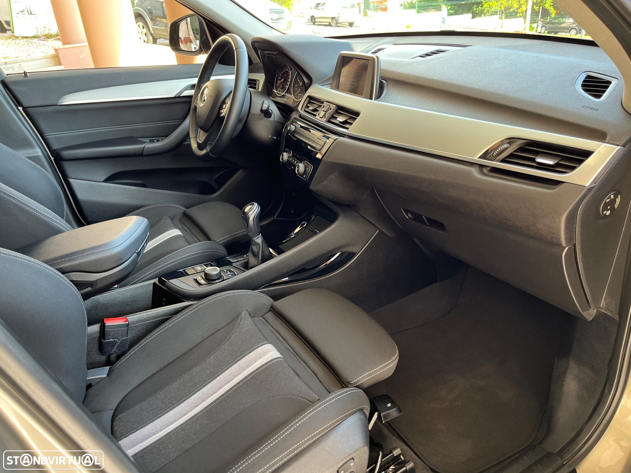 BMW X1 16 d sDrive Line Sport - 48