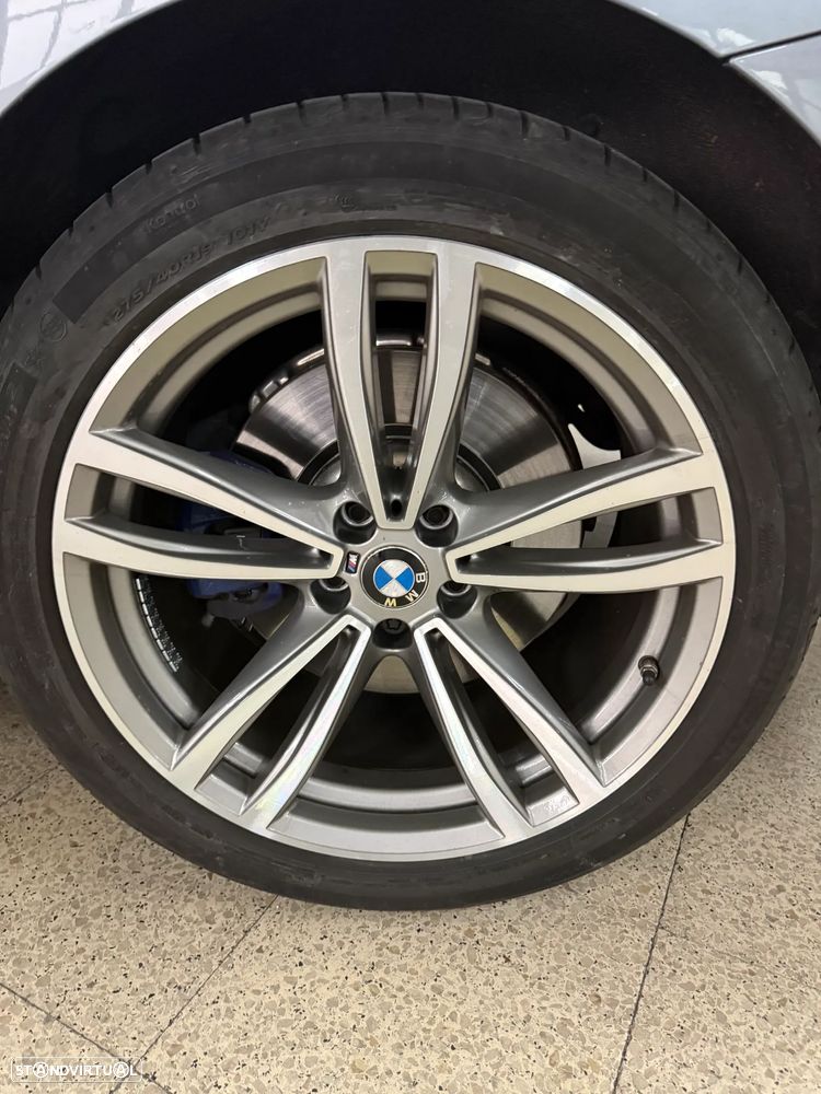 BMW 630 Gran Turismo d Pack M - 11