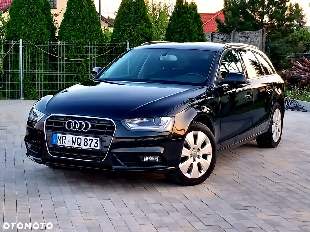 Audi A4 Avant 2.0 TDI - 14