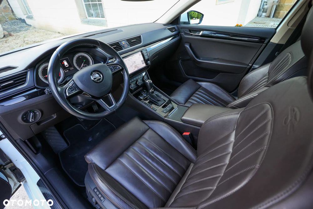 Skoda Superb 2.0 TDI 4x4 DSG L&K - 19
