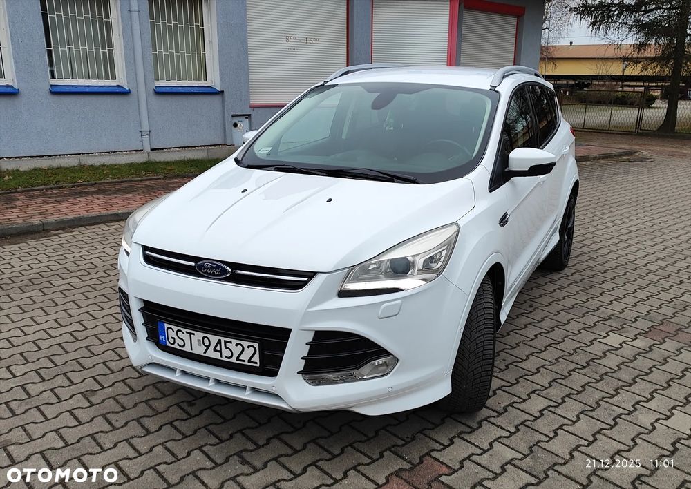 Ford Kuga - 1