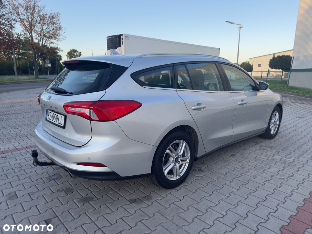 Ford Focus 1.5 EcoBlue Start-Stopp-System COOL&CONNECT - 6