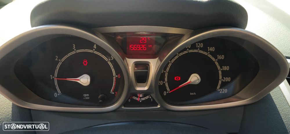 Ford Fiesta 1.25 Trend - 10