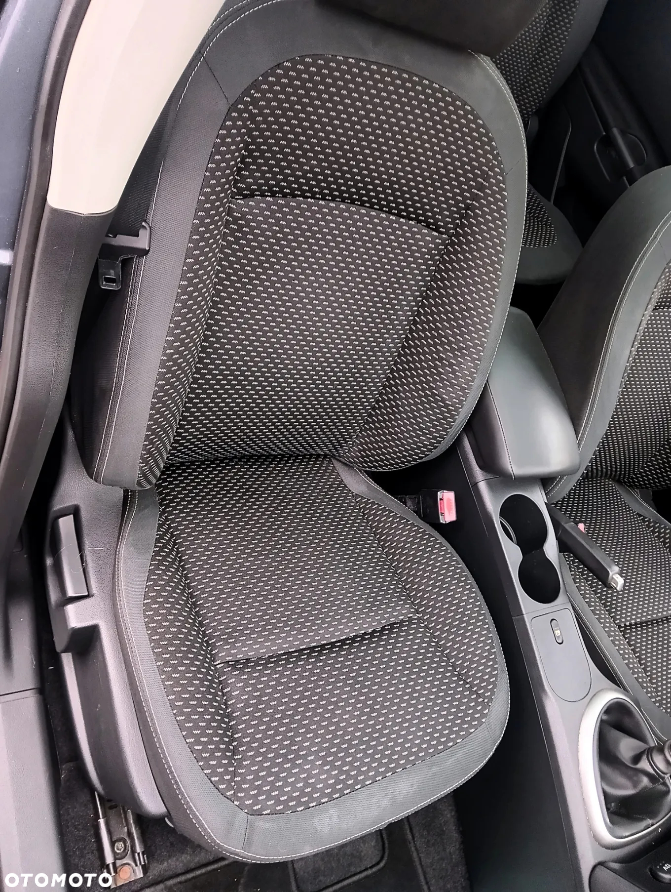 Nissan Qashqai+2 2.0 dCi Tekna - 8