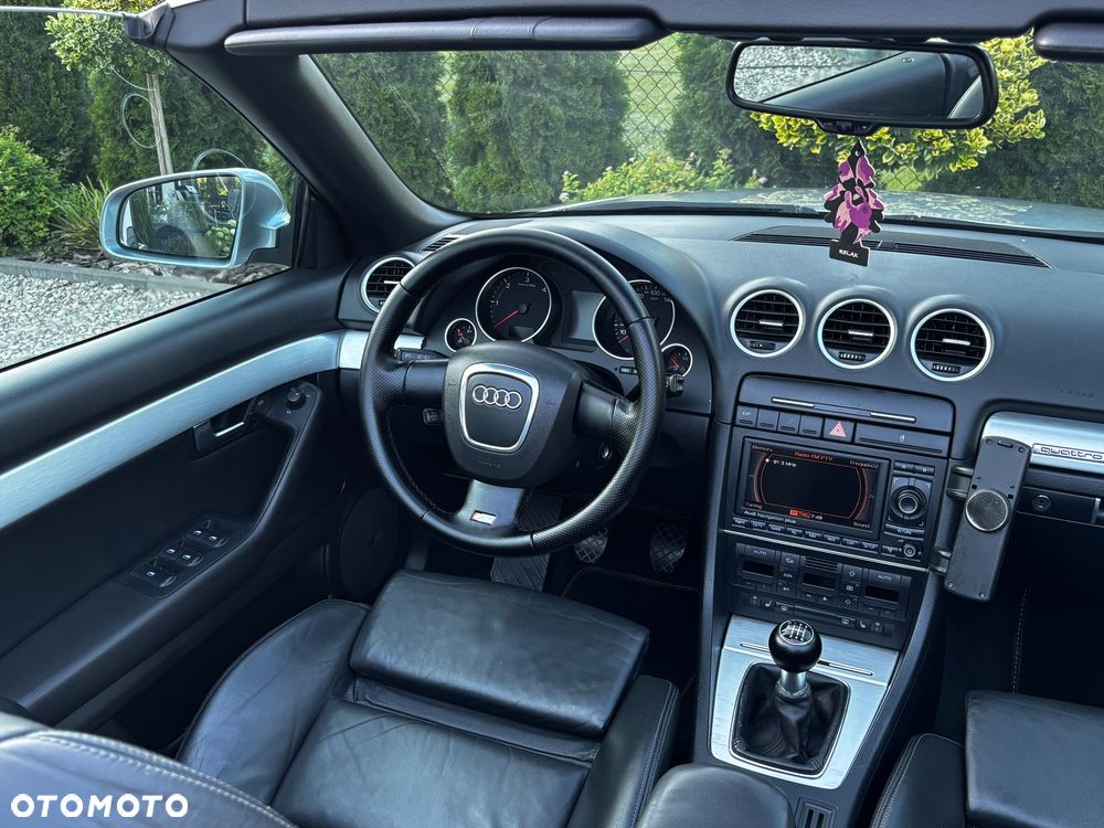 Audi A4 Cabrio - 13