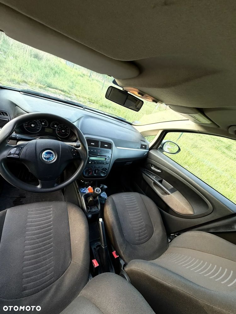 Fiat Punto Evo 1.3 Multijet 16V Active - 12