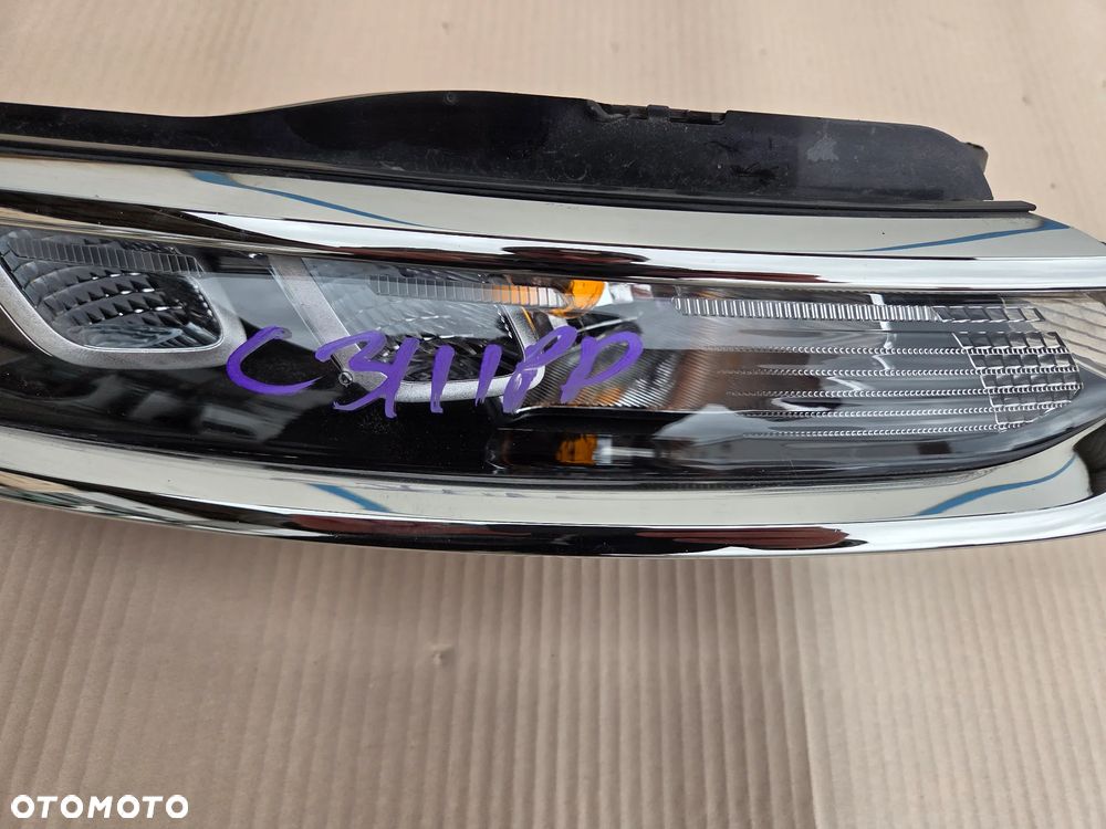 Światło do jazdy dziennej DRL LED prawe Citroen C3 III  9820877880 - 3
