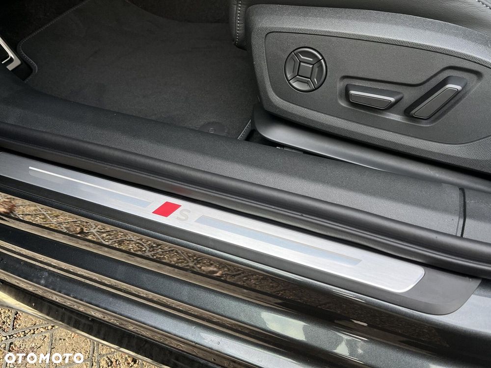 Audi A5 Limousine - 24