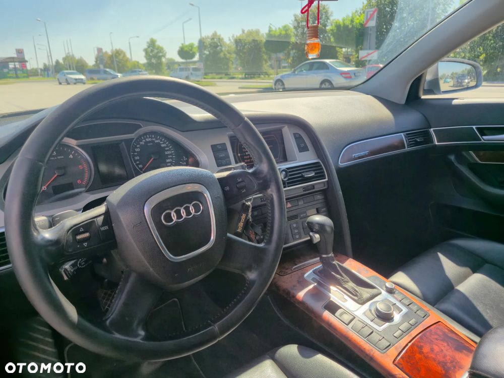 Audi A6 Avant - 10