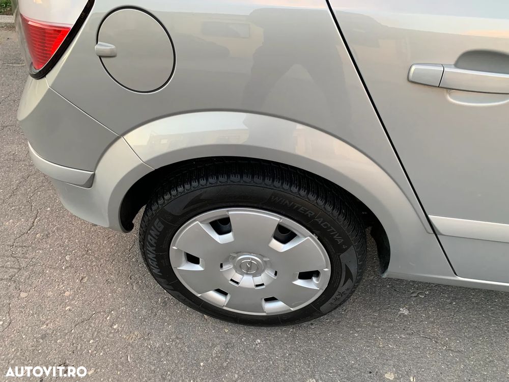 Opel Astra - 26