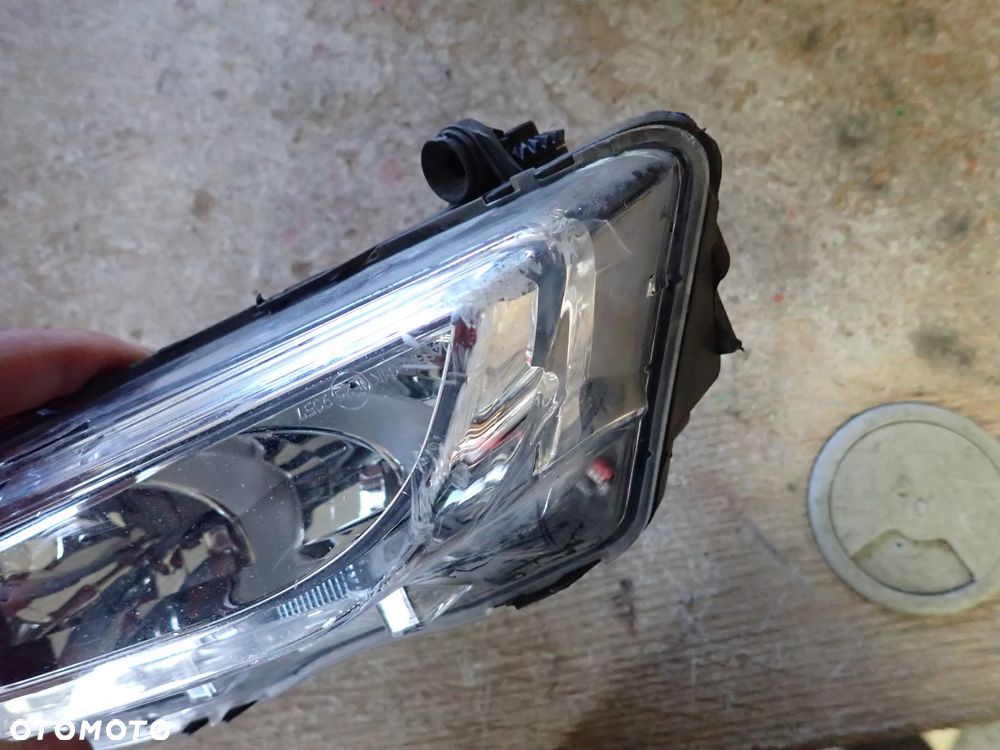 SEAT LEON III LIFT ATECA CUPRA HALOGEN LED DRL PRAWY 5F0941702B - 2