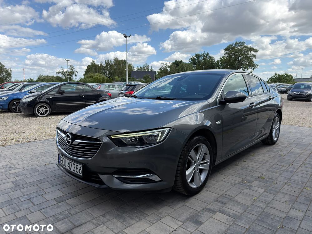 Opel Insignia 1.5 T Exclusive S&S - 19
