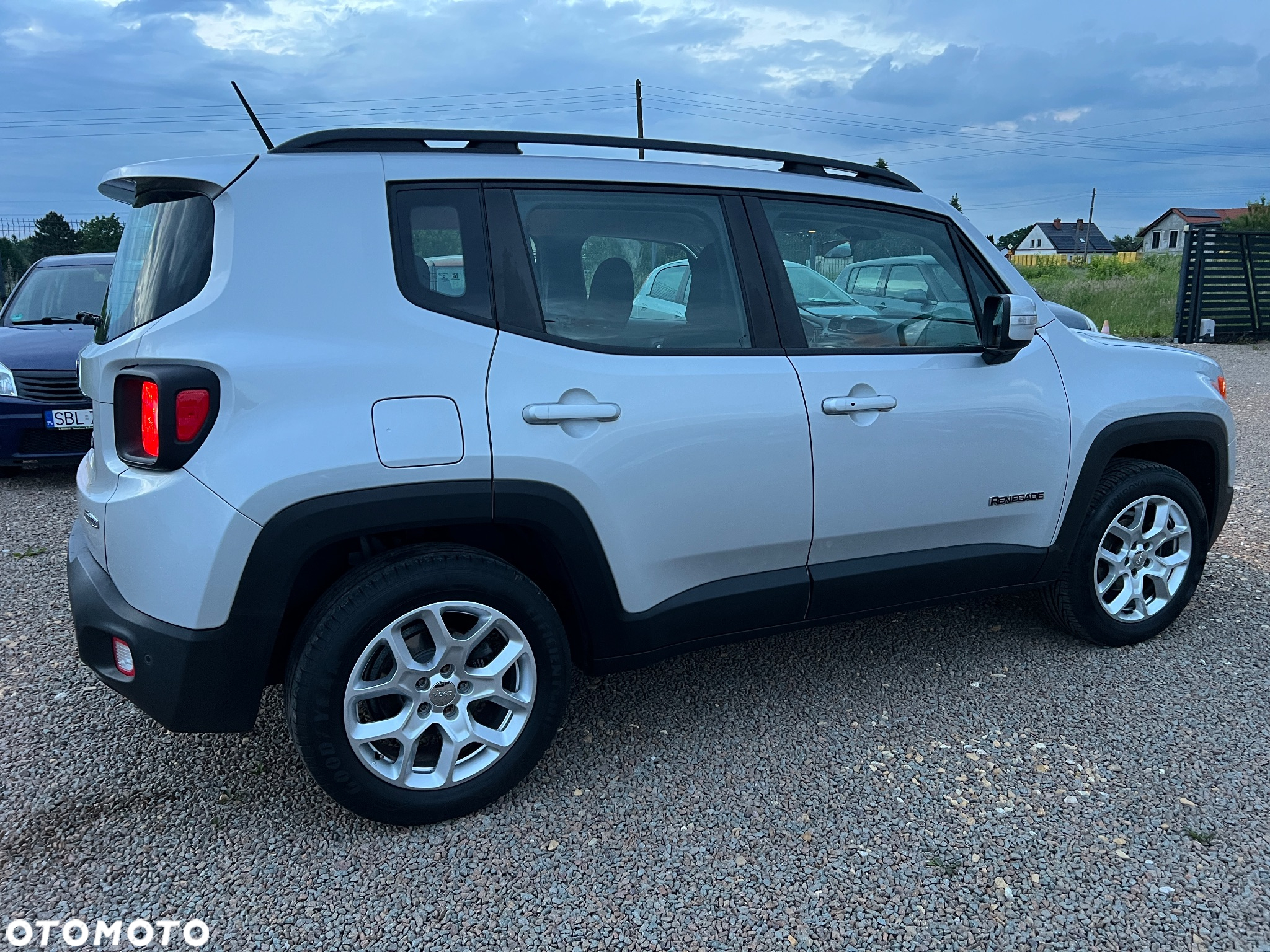 Jeep Renegade 1.4 MultiAir Longitude - 4