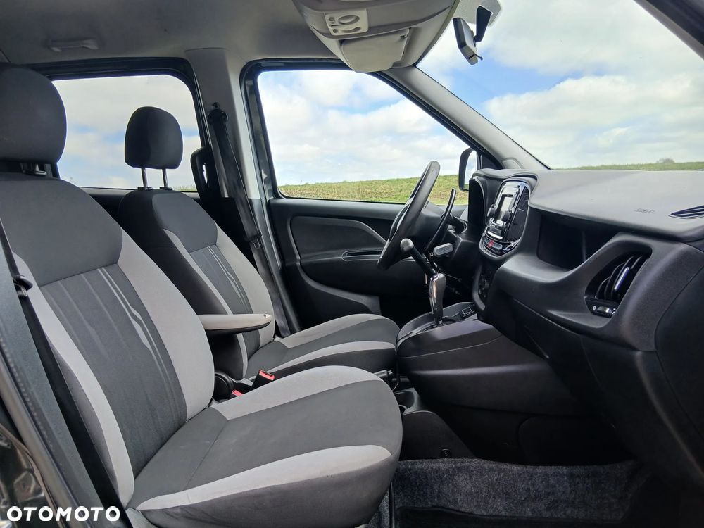 Fiat Doblo 1.6 16V Multijet Start&Stopp MyLife Family - 37