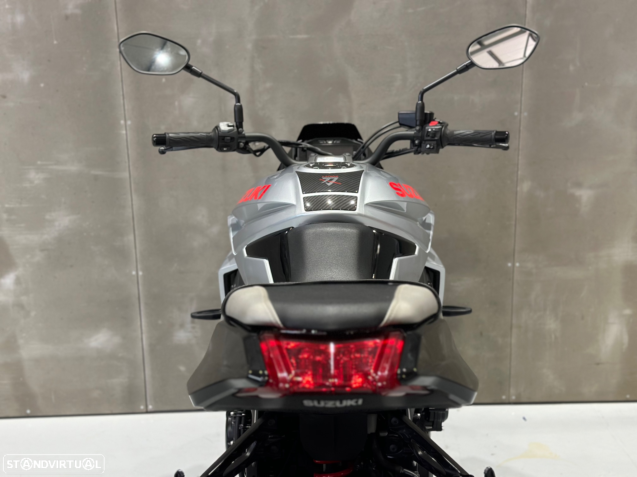 Suzuki GSX S 1000 KATANA - 13