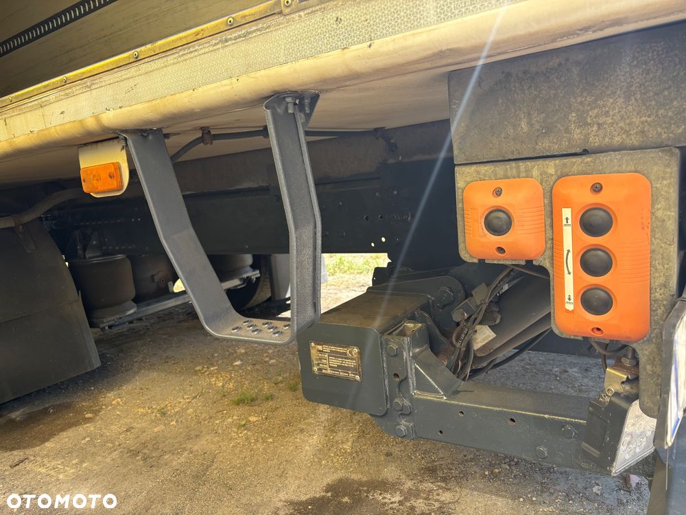 Volvo FL 240 - 10