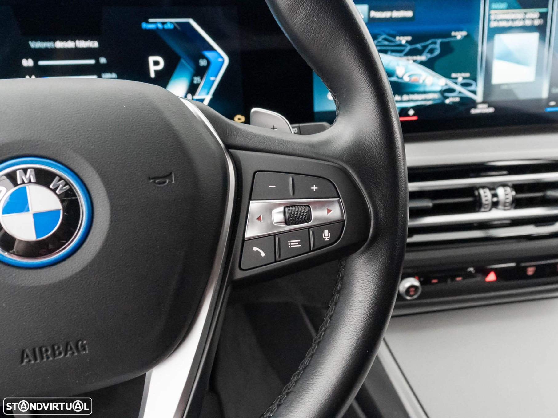 BMW 320 e Touring Auto - 24