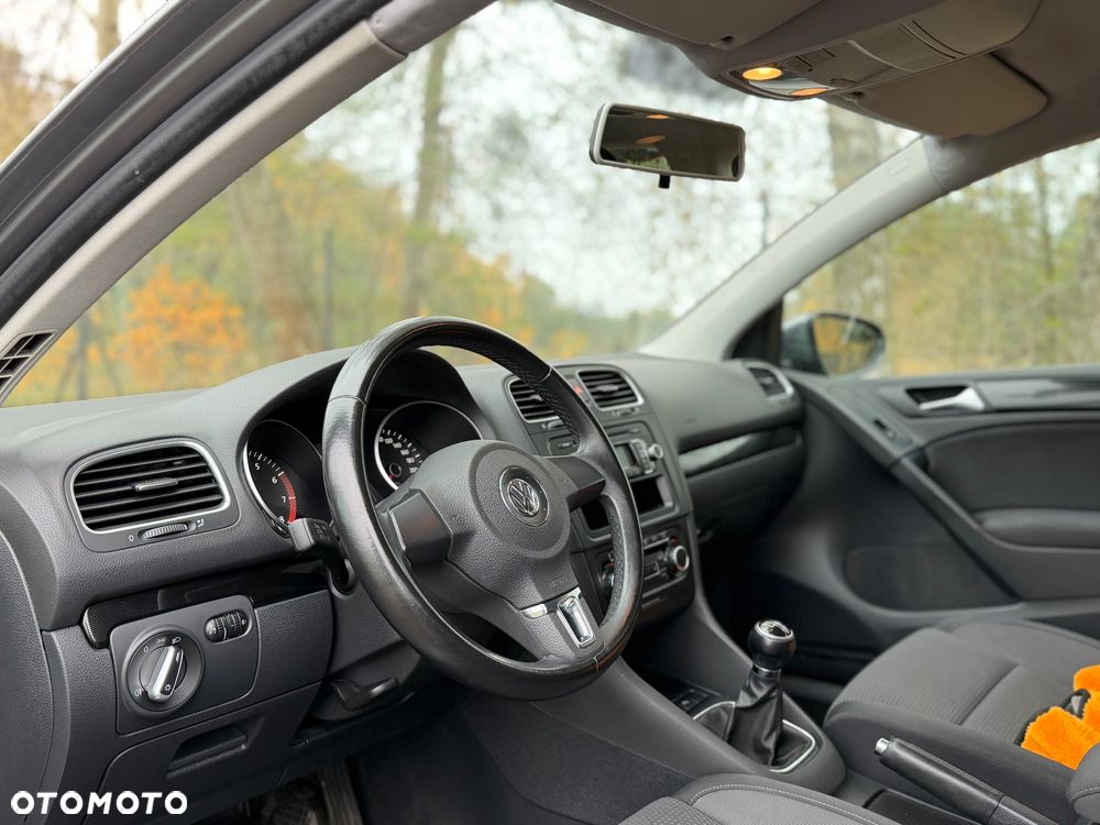 Volkswagen Golf 1.6 Trendline - 17