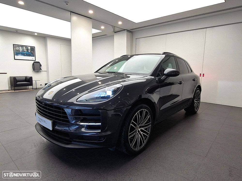 Porsche Macan Standard - 1