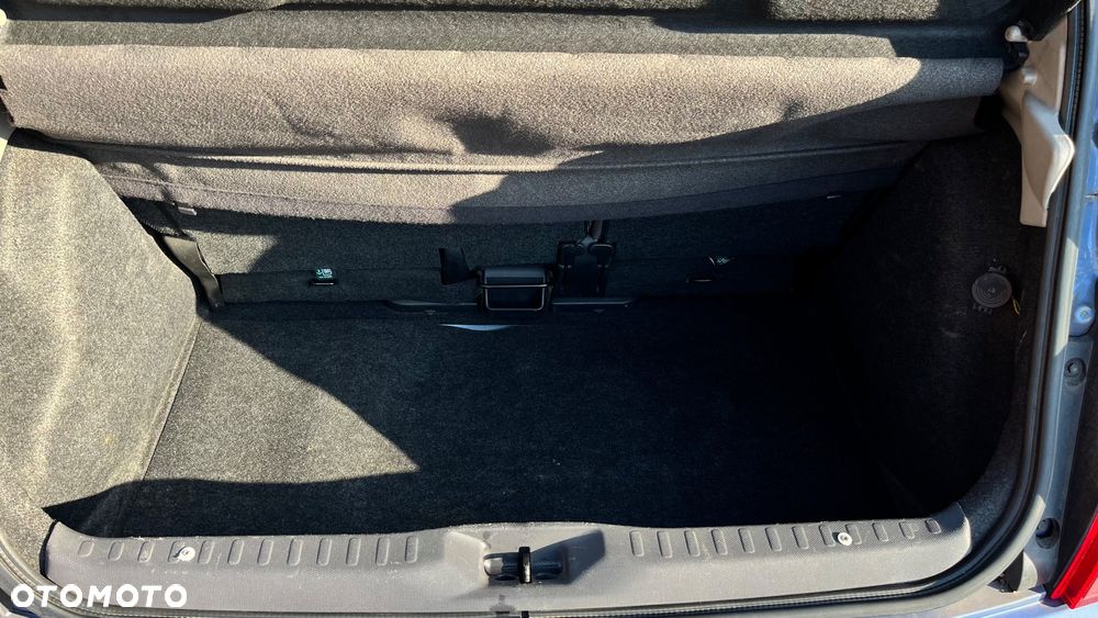 Nissan Micra 1.4 Tekna - 16