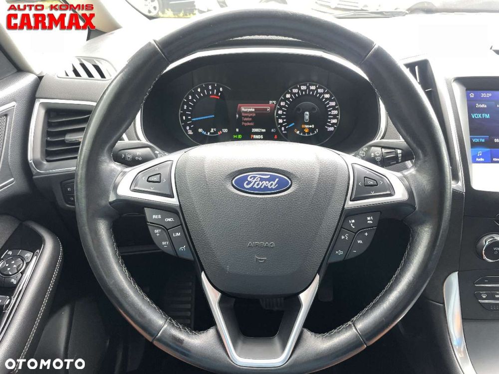 Ford S-Max - 22