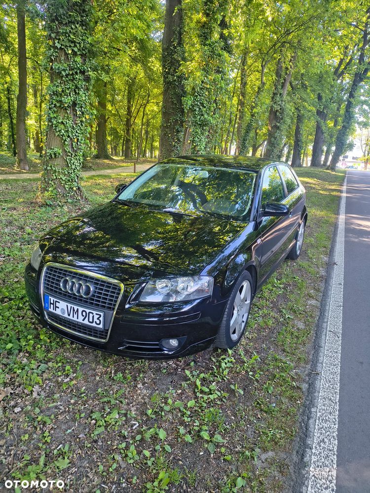 Audi A3 3-drzwiowe 1.4 TFSI Ambition - 1