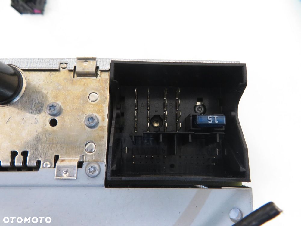 RADIO CD30 OPEL ASTRA III H 13154304 7643103310 13111165 - 8