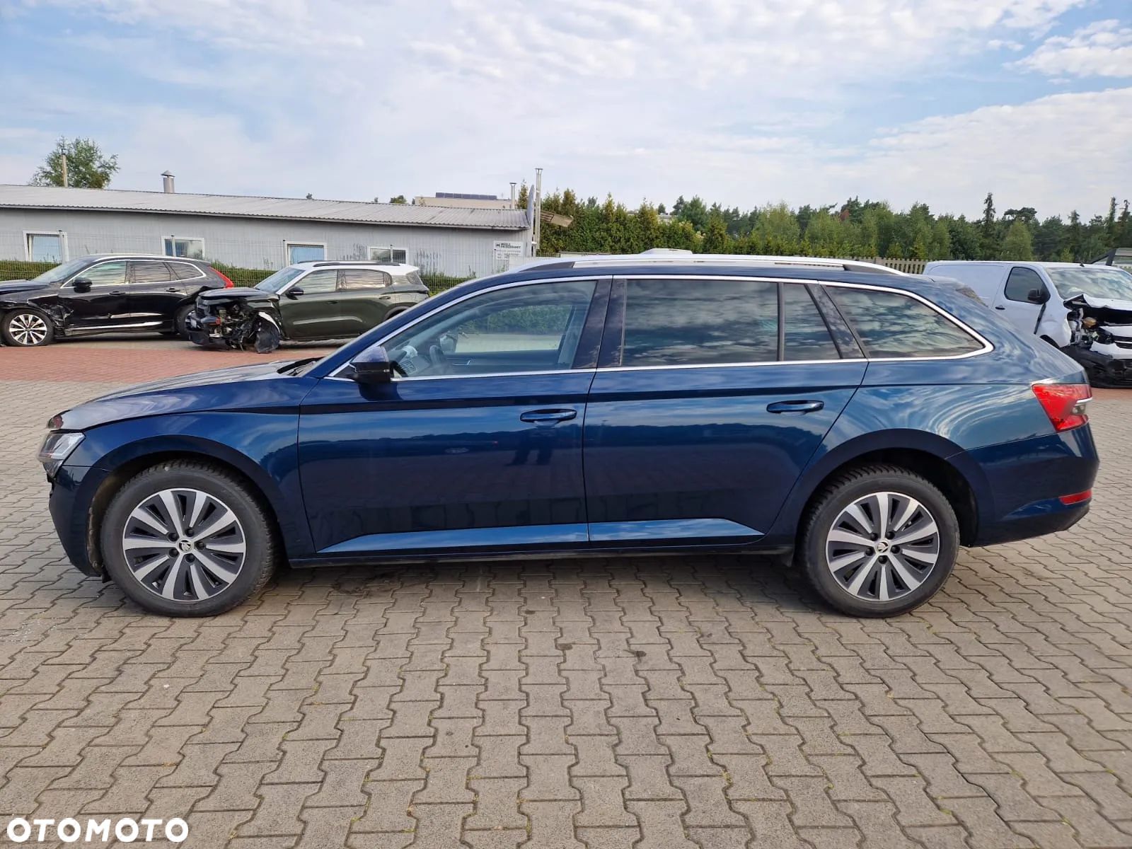 Skoda Superb 2.0 TDI SCR Style DSG - 1