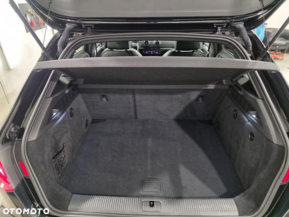 Audi A3 Sportback 2.0 TDI S tronic S line Sportpaket - 40