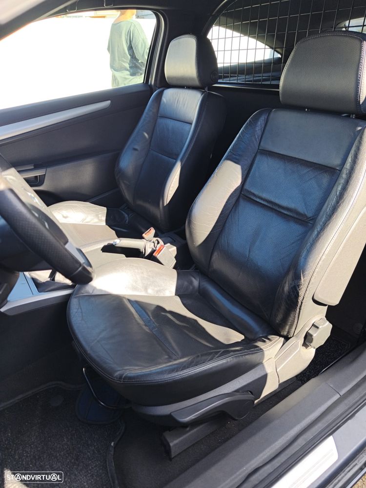 Opel Astra GTC 1.3 CDTI - 8
