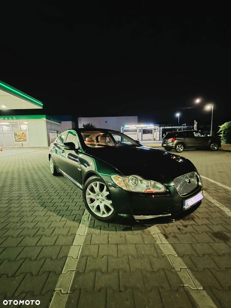 Jaguar XF 3.0 V6 D S Premium Luxury - 4