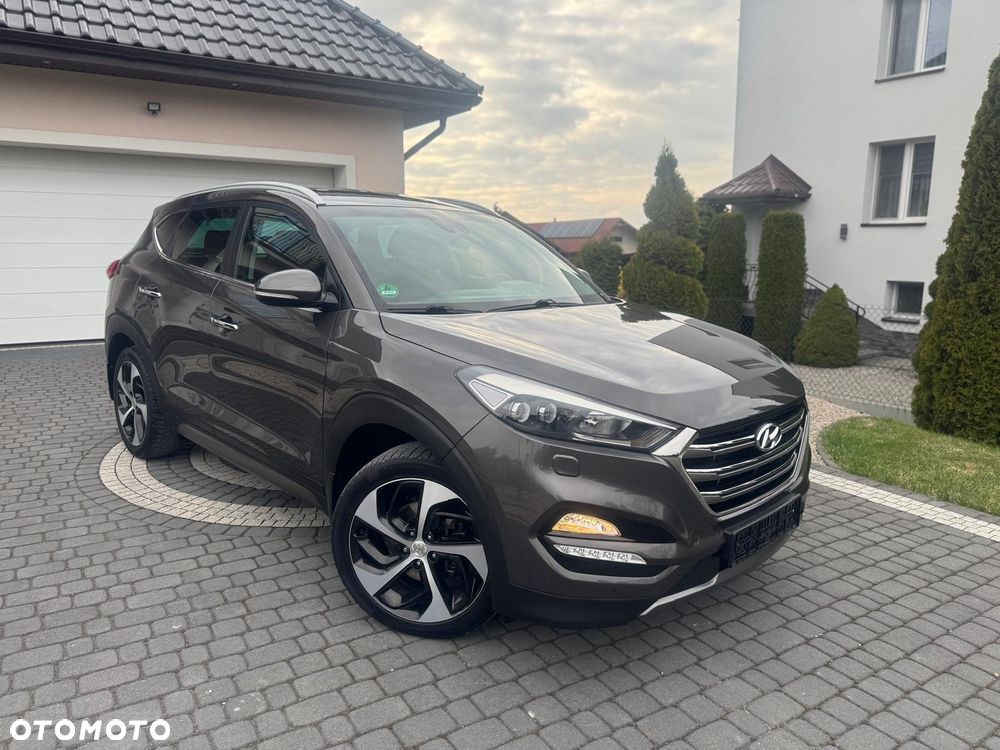 Hyundai Tucson - 2