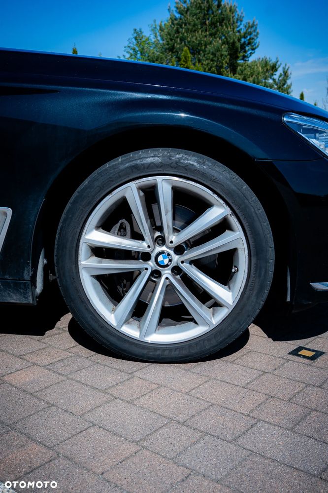 BMW Seria 7 730d xDrive - 12