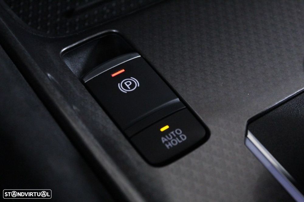 Nissan Qashqai 1.3 DIG-T Evolve Xtronic - 29