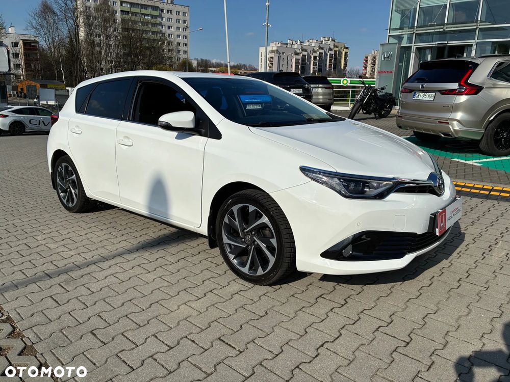 Toyota Auris 1.6 Comfort - 4