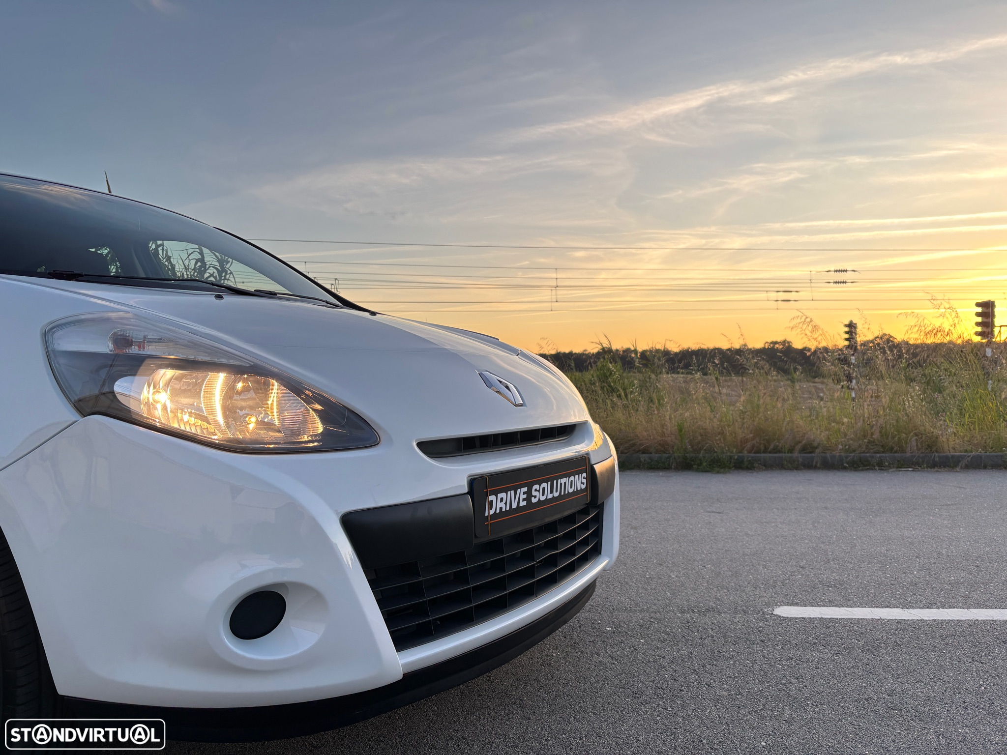 Renault Clio 1.5 dCi Dynamique S - 10