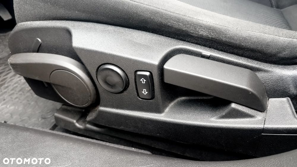 Opel Insignia 2.0 CDTI Cosmo ecoFLEX S&S - 21