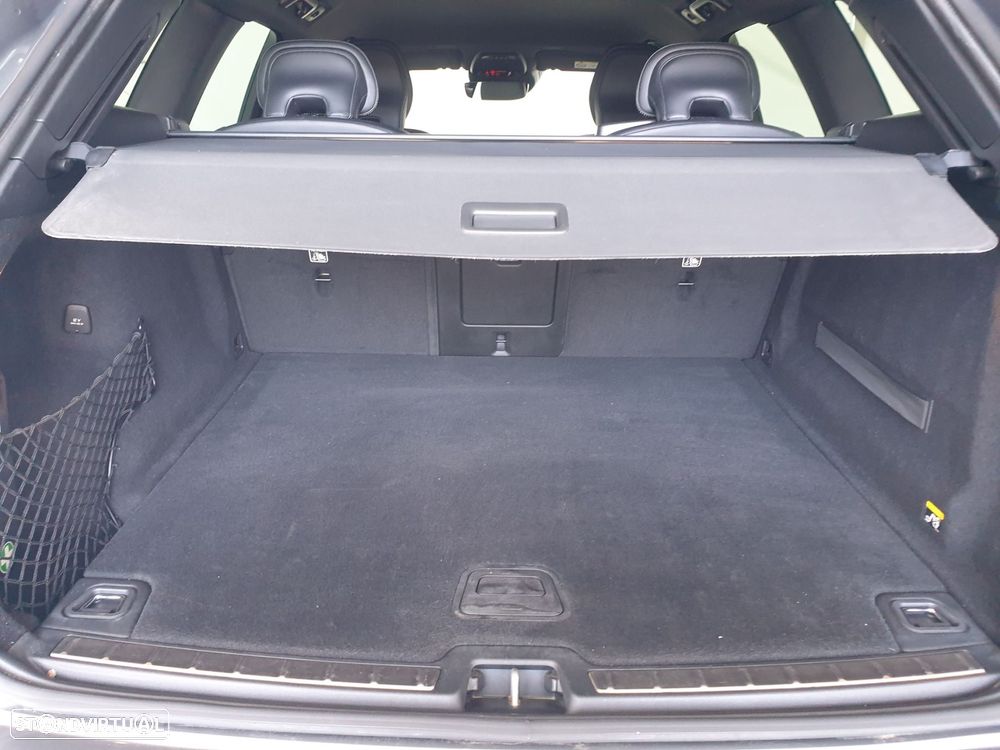 Volvo XC 60 2.0 D4 R-Design Geartronic - 32
