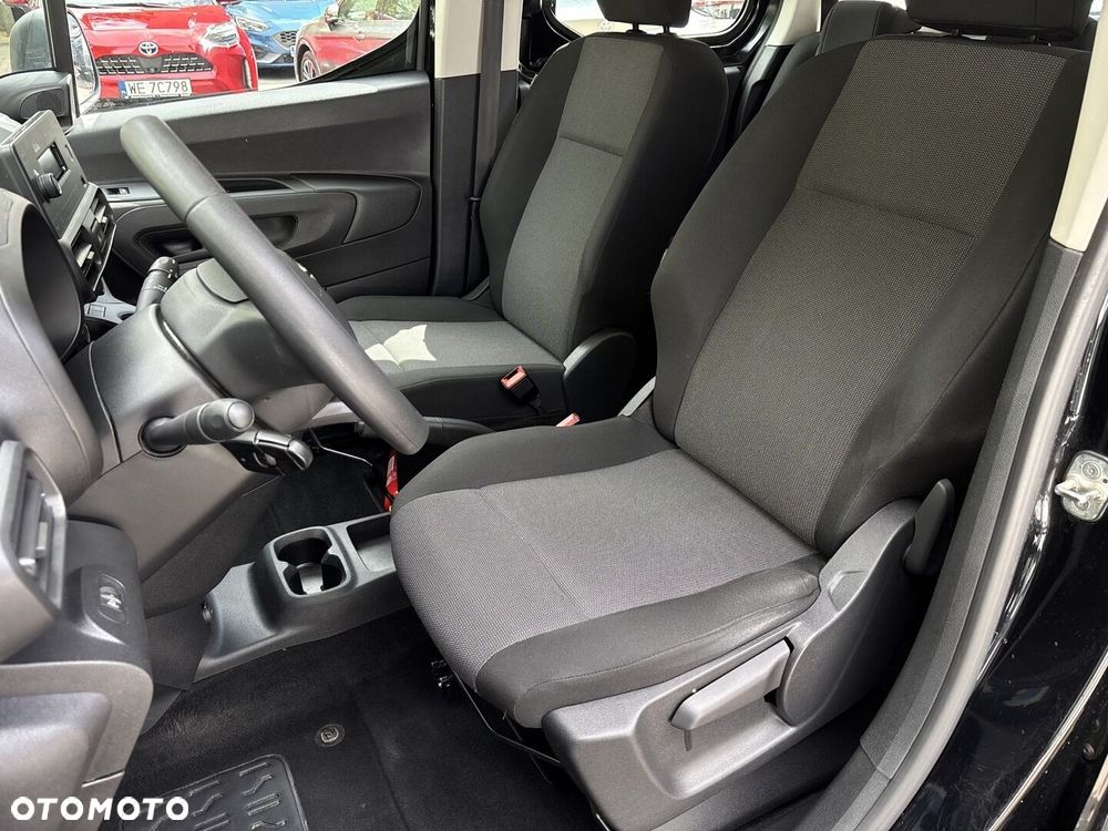 Toyota Proace City Verso 1.5 D-4D Combi - 12