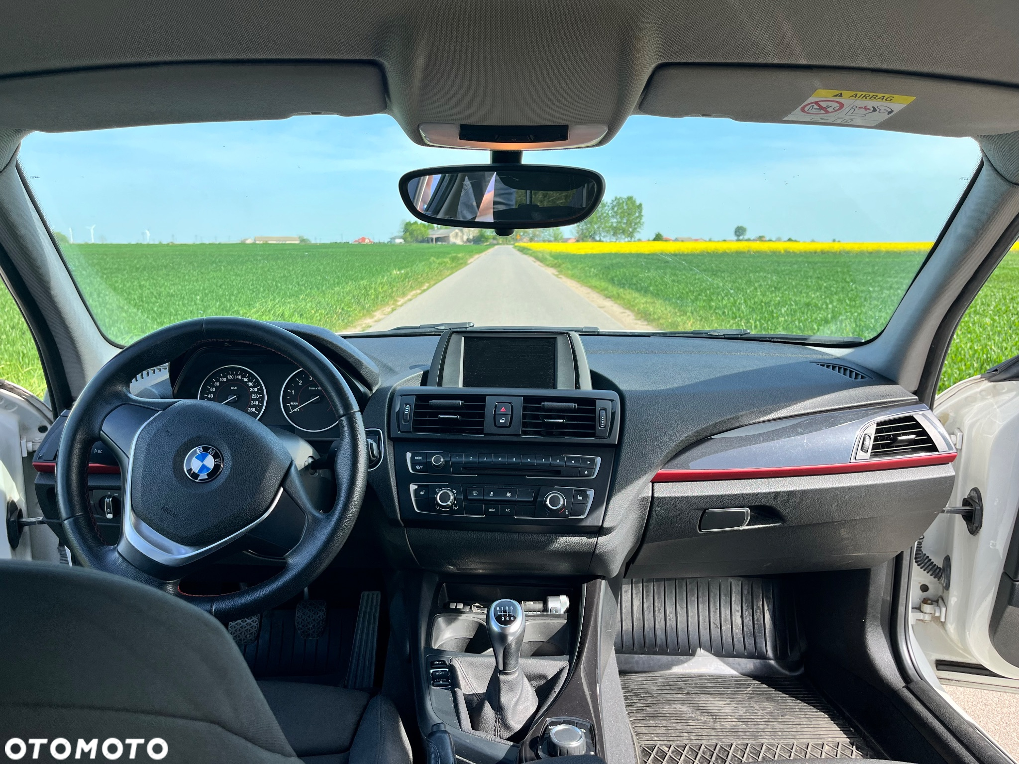 BMW Seria 1 114i Sport Line - 2