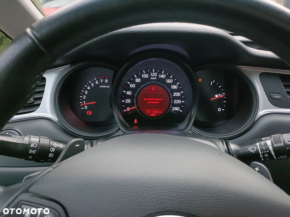 Kia Ceed 1.6 GDI M DCT - 6