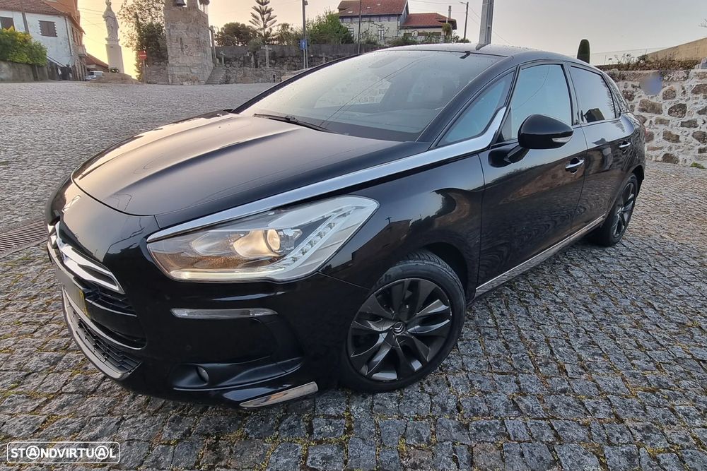 Citroën DS5 BlueHDi 120 SoChic - 2