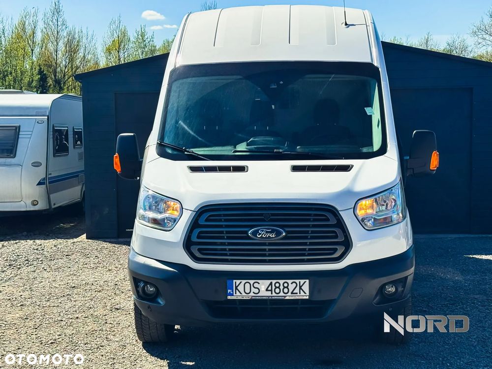 Ford Transit 2.2 L4 Trend - 5