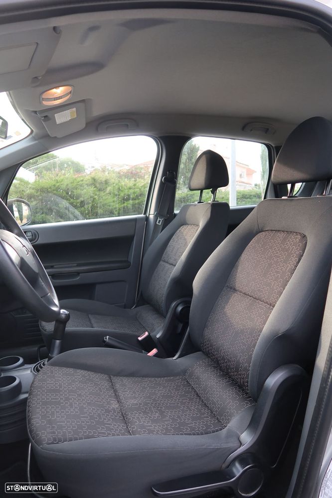 Mitsubishi Colt 1.1 Invite - 4