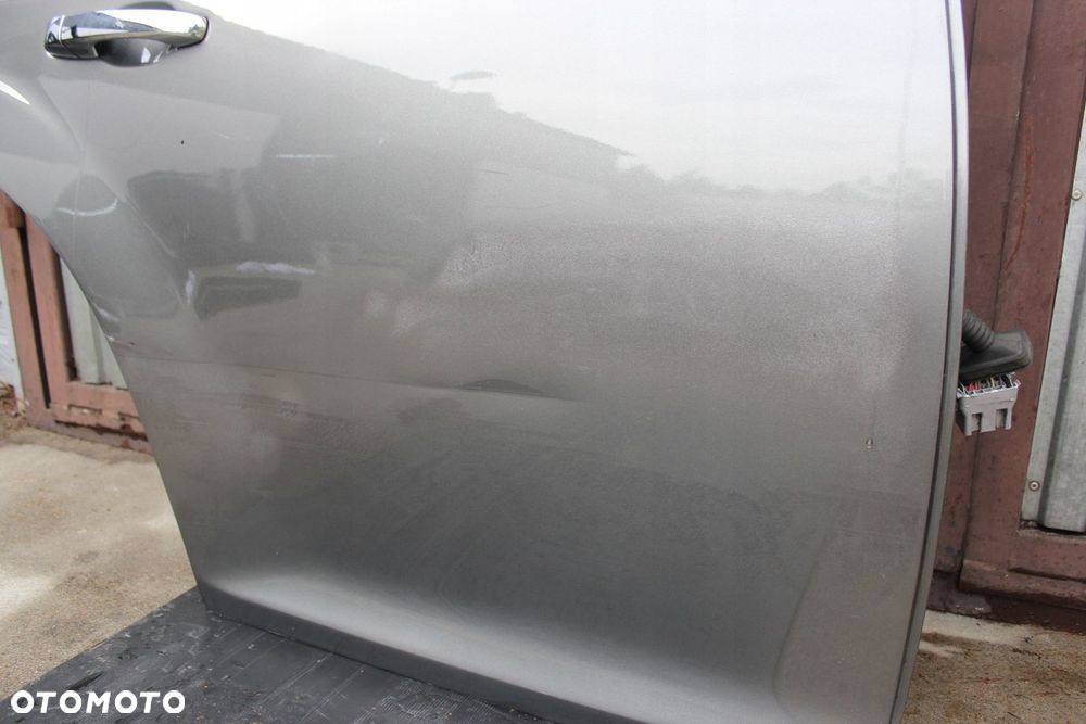 Drzwi Prawe Tylne Lancia Thema kompletne - 3