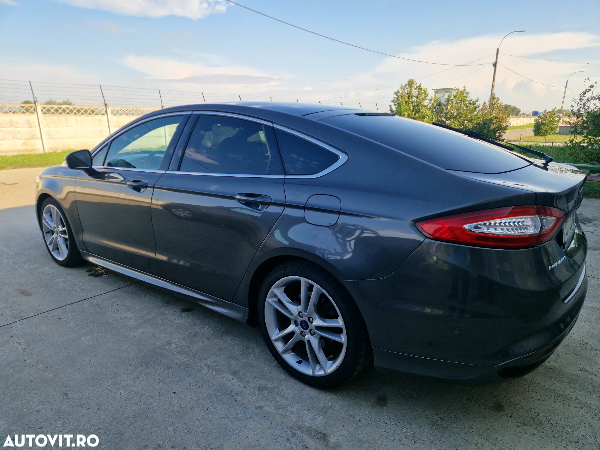 Ford Mondeo 2.0 TDCi Powershift Business - 6
