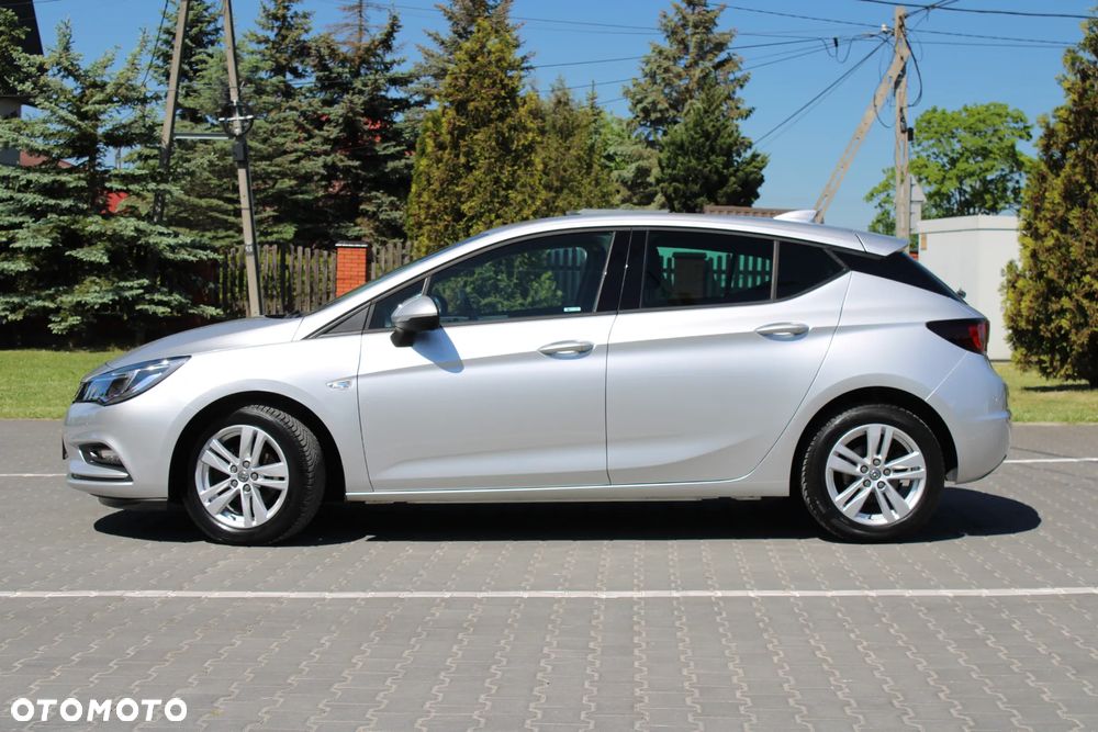 Opel Astra - 4