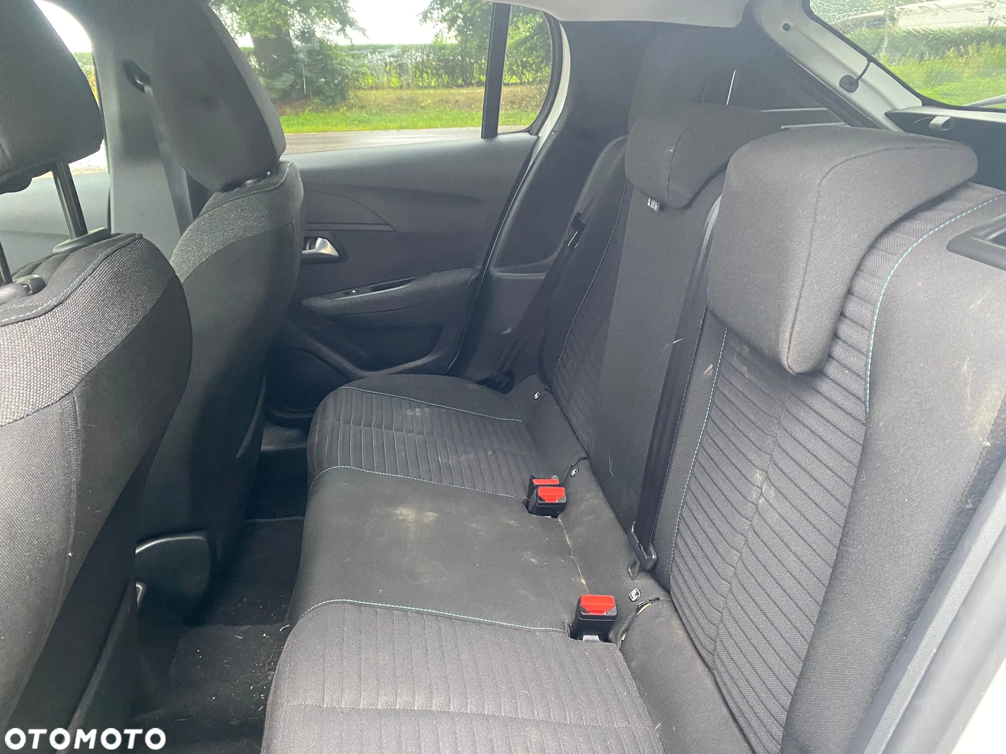 Peugeot 208 1.2 PureTech Active S&S EAT8 - 15