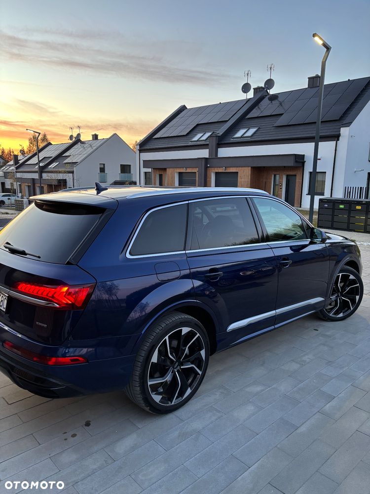 Audi Q7 - 4